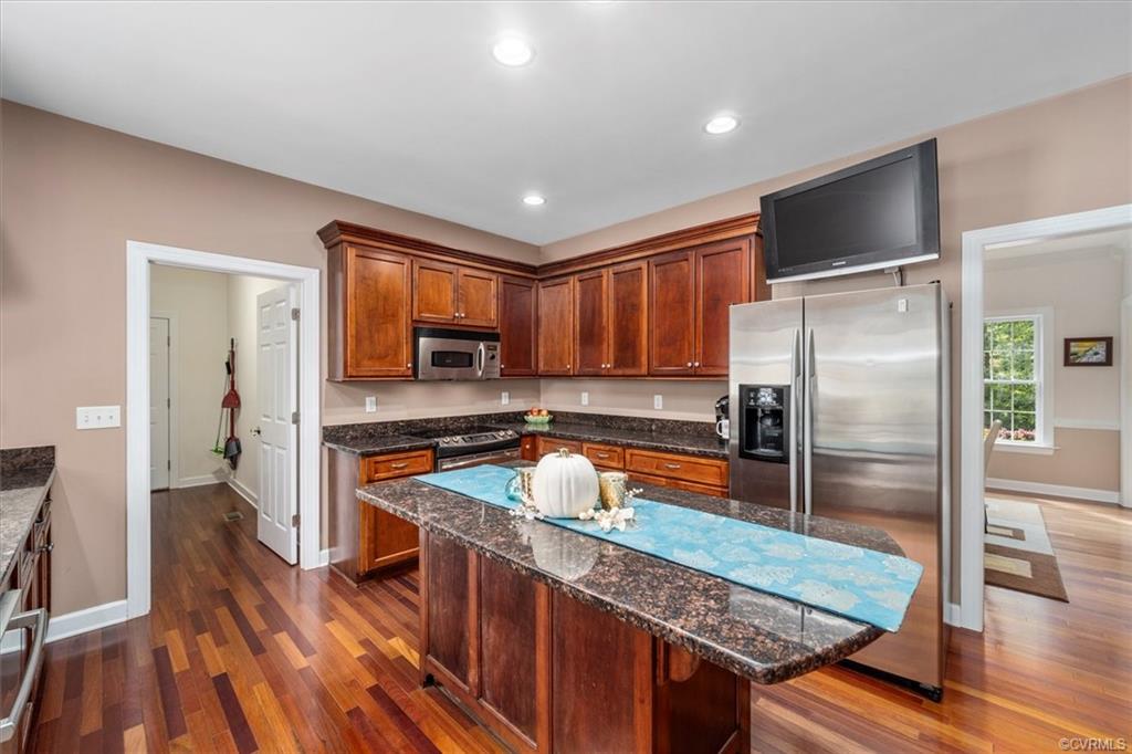 8400 Graves Road Petersburg, VA 23803 - Photo 7 of 45 Gallery Image 7