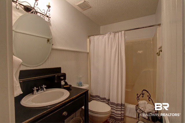311 George Street Fairhope, AL 36532 - Photo 23 of 35 bathroom 2