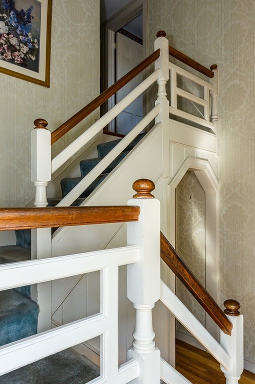 68 Old Farm Road Newton, MA 02459 - Photo 13 of 23 a view of an entryway