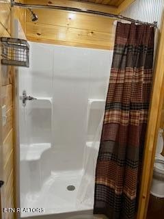 138 Mathews Road Oneida, TN 37841 - Photo 12 of 31 a bathroom with a shower