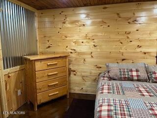 138 Mathews Road Oneida, TN 37841 - Photo 14 of 31 a bathroom with a shower