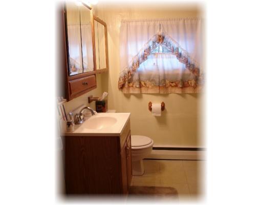 16 Pinewood Road Wilmington, MA 01887 - Photo 7 of 9 Gallery Image 7