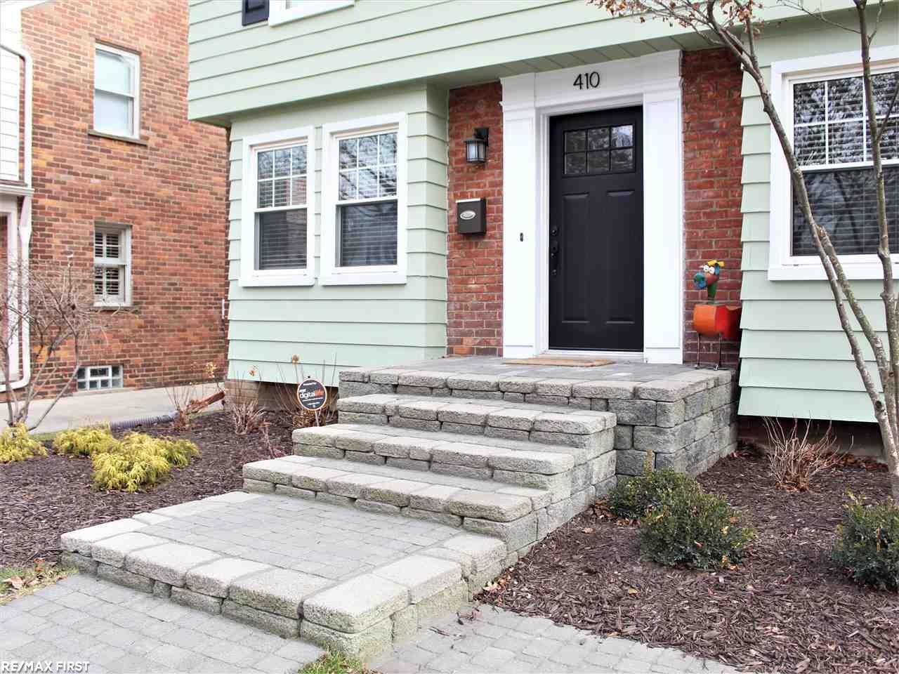 410 Fisher Road Grosse Pointe, MI 48230 - Photo 3 of 47 50005702-2.JPG