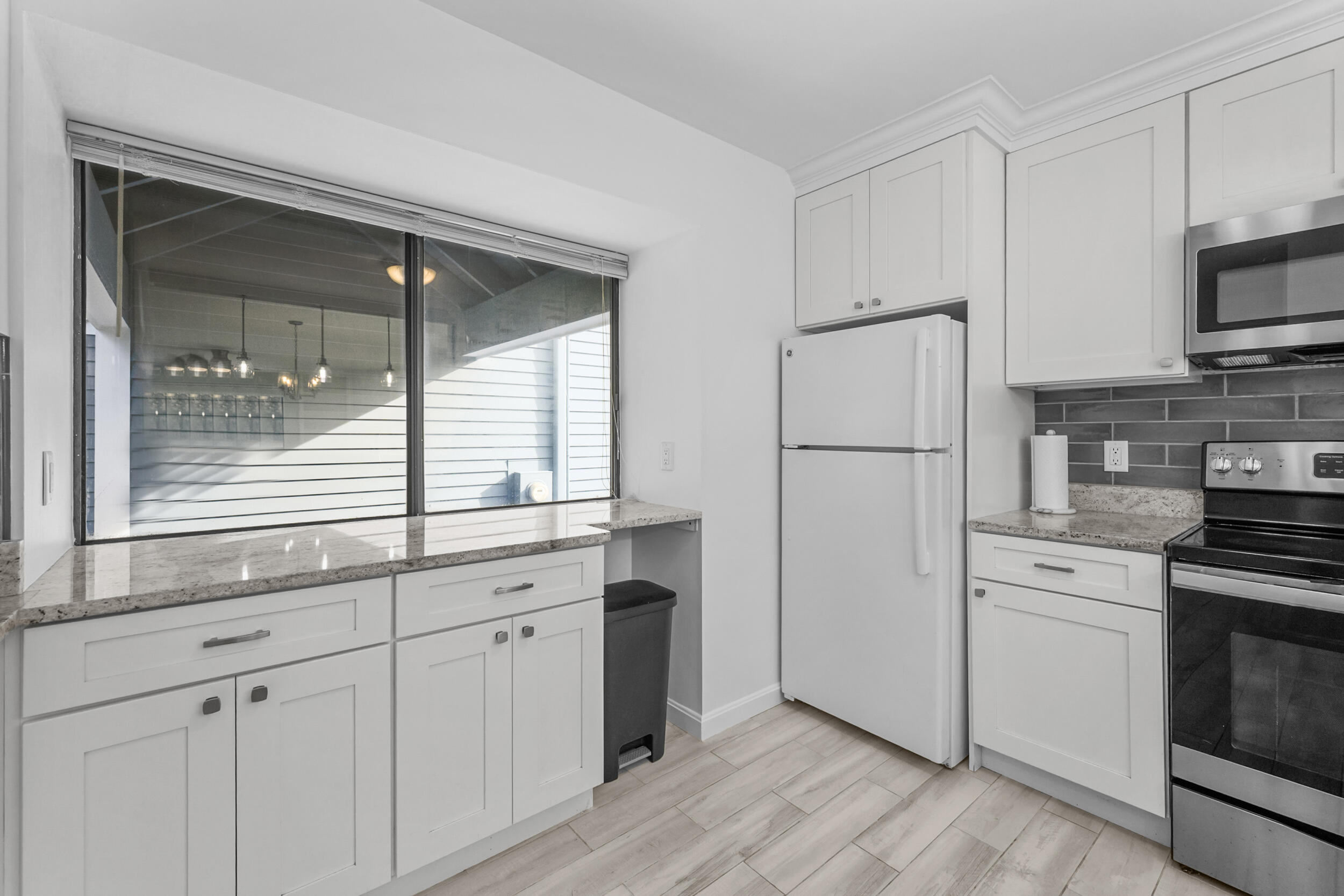 28 Middlecott Lane Brewster, MA 02631 - Photo 10 of 23 DSC_1053