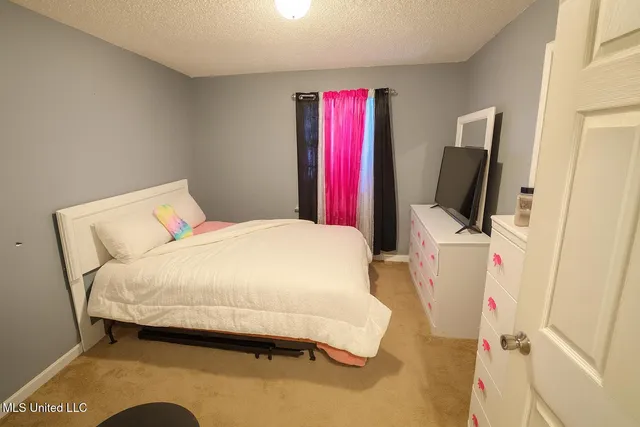 $210,000 | 464 South Walnut Street, Sumner, MS 38957