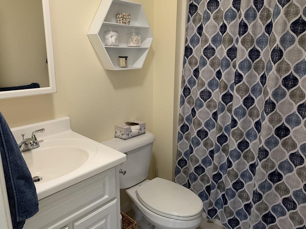 626 Maple Ridge Road Winslow, ME 04901 - Photo 9 of 17 Main Bath