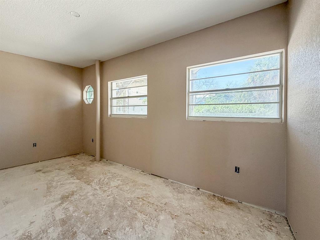 13098 Gulf Boulevard Madeira Beach, FL 33708 - Photo 33 of 39