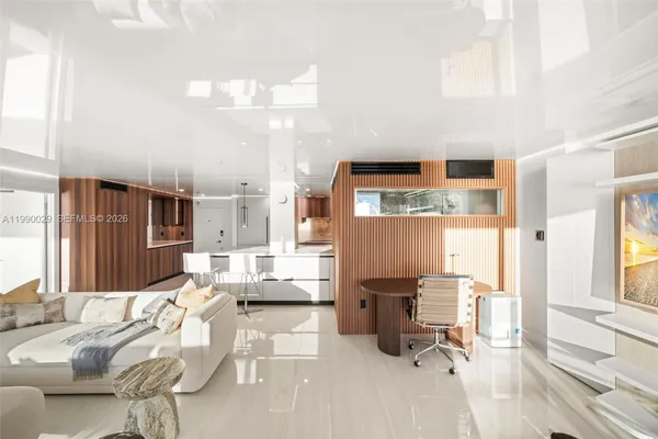 $6,200 | 5555 Collins Avenue, Unit 16H, Miami Beach, FL 33140