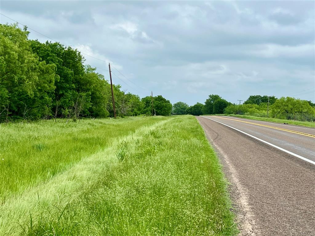 1 Fm 85 Ennis, TX 75119 - Photo 28 of 39 a view of a grassy area with an trees