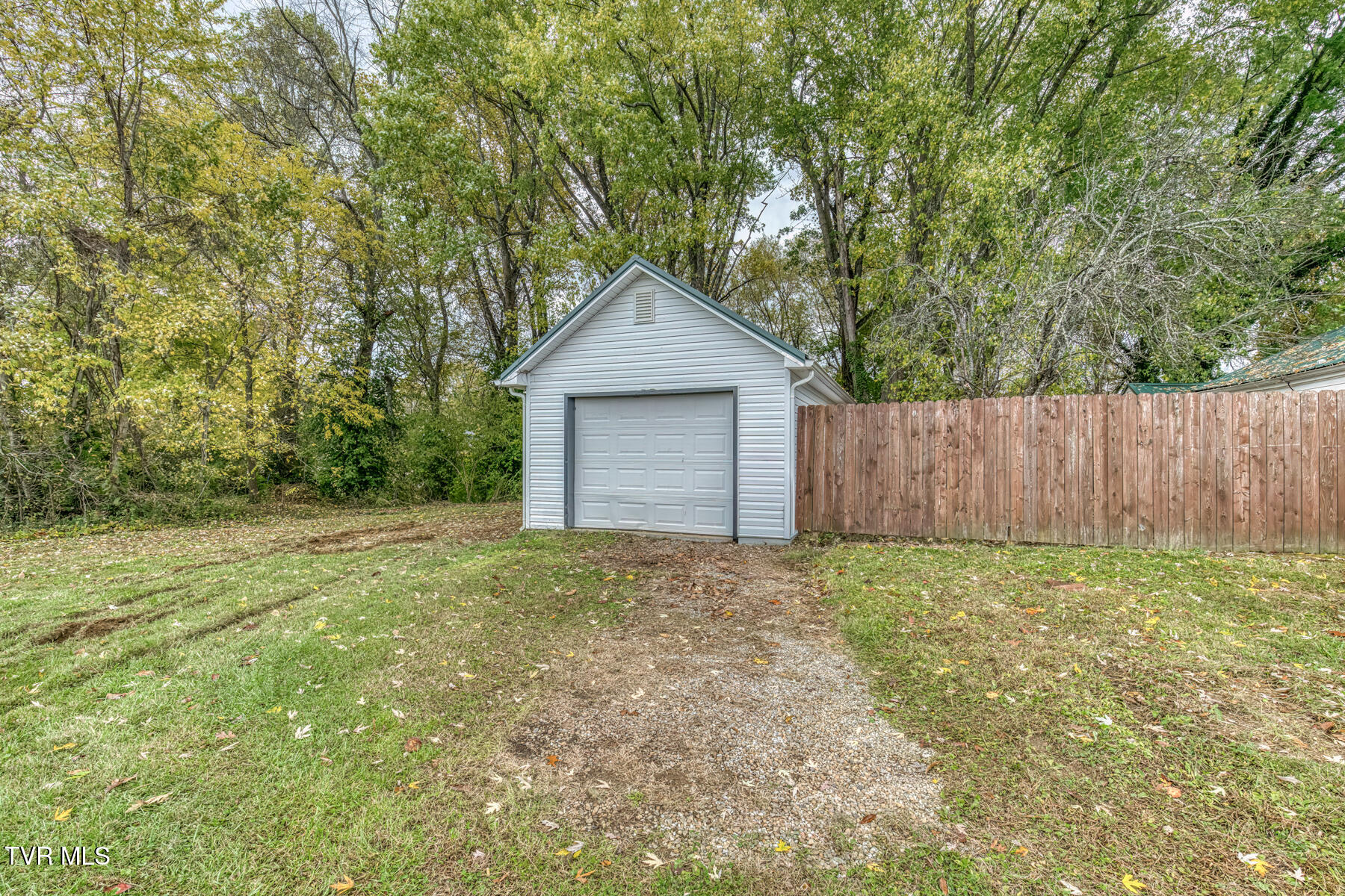 196 Hopper Road Johnson City, TN 37604 - Photo 27 of 47 196 Hopper Rd-36