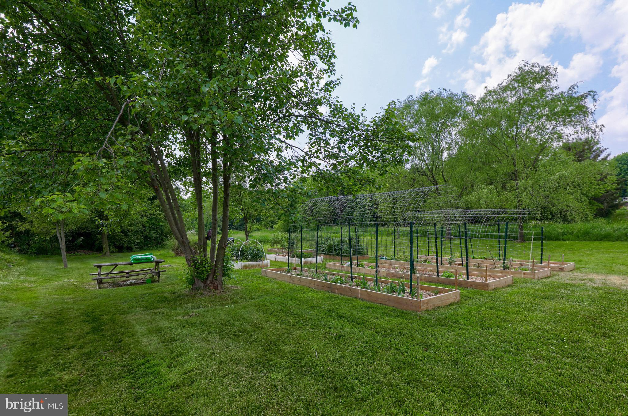 30 Viscount Place Lititz, PA 17543 - Photo 37 of 50