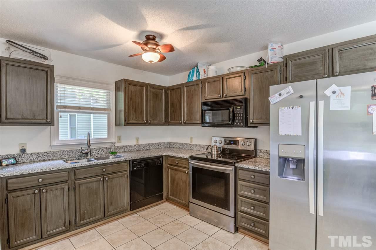 4601 Batavia Court Raleigh, NC 27604 - Photo 8 of 26 Gallery Image 8