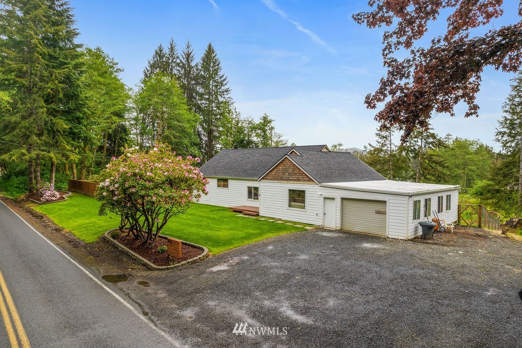 1542 Bloomhardt Road Raymond, WA 98577 - Photo 1 of 1 Gallery Image 1
