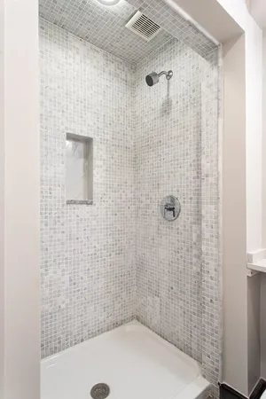 $2,800 | 107 N Street, Unit B, Boston, MA 02127