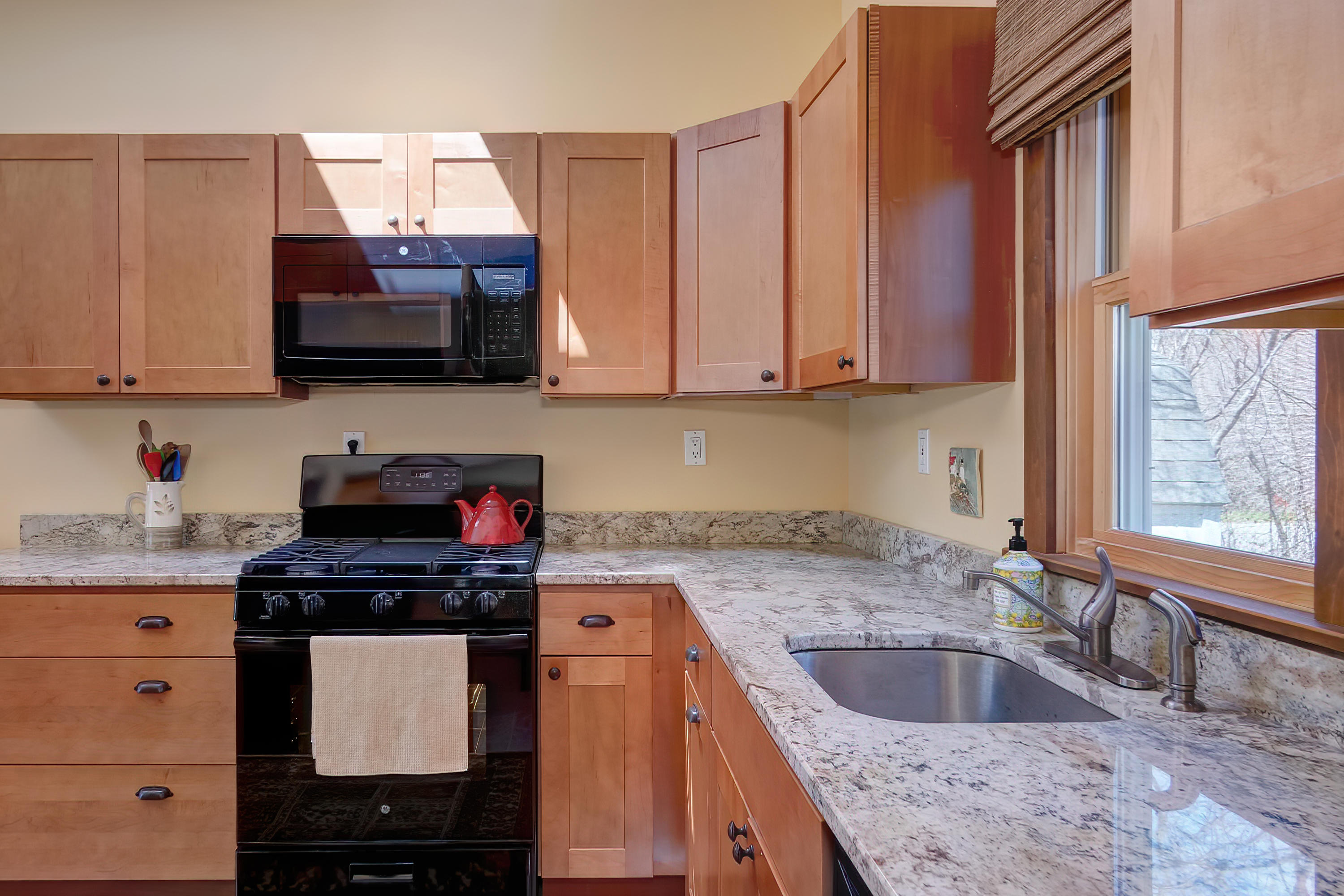 40 Clark Point Road Bernard, ME 04612 - Photo 8 of 32 DCCKitchen1