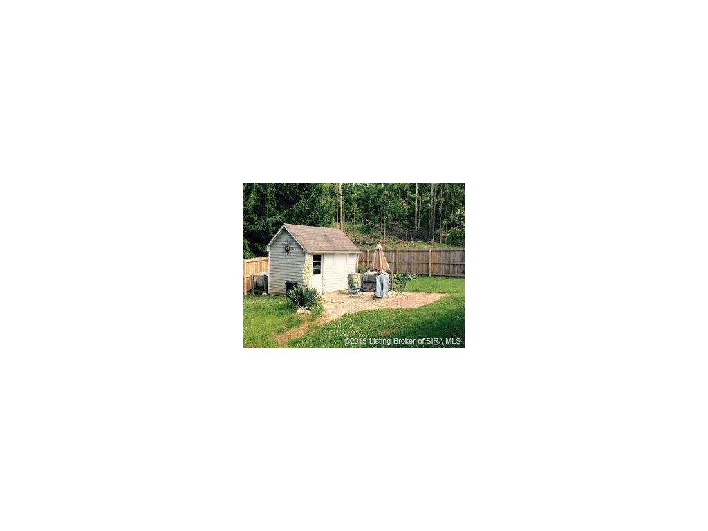 4462 Alonzo Smith Road Georgetown, IN 47122 - Photo 13 of 26