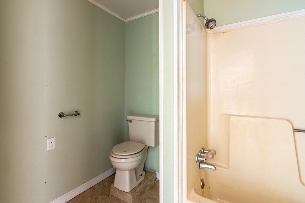 8090 Wilderness Road Bland, VA 24315 - Photo 19 of 50 Gallery Image 19