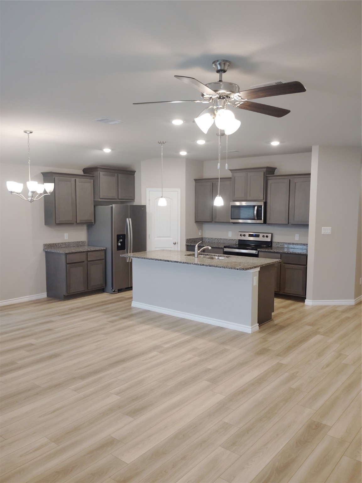 2137 Chief Street Bryan, TX 77807 - Photo 12 of 18