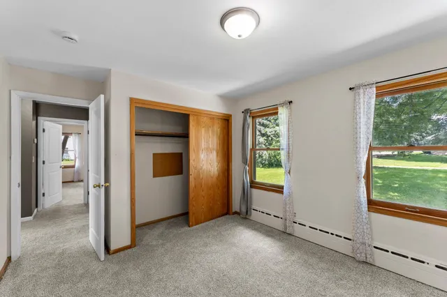 $340,000 | 1200 Summit Avenue, St. Paul Park, MN 55071