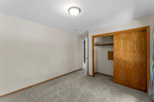 $340,000 | 1200 Summit Avenue, St. Paul Park, MN 55071