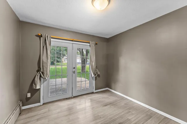 $340,000 | 1200 Summit Avenue, St. Paul Park, MN 55071