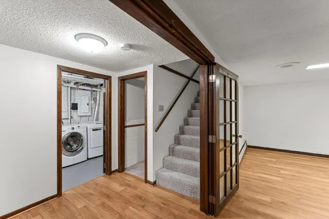 $340,000 | 1200 Summit Avenue, St. Paul Park, MN 55071