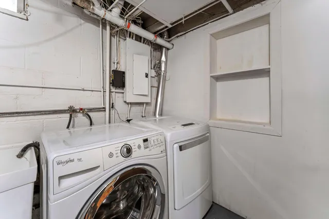 $340,000 | 1200 Summit Avenue, St. Paul Park, MN 55071