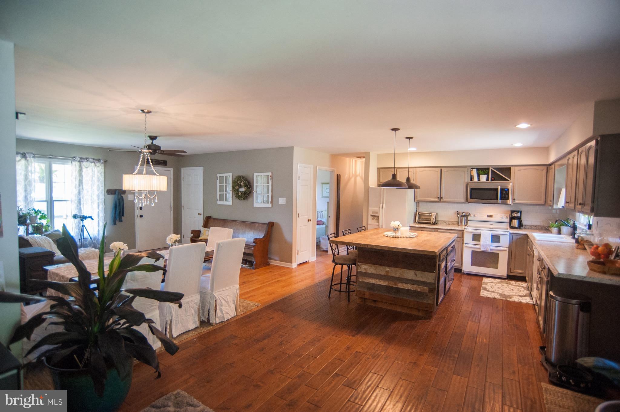 1611 Seward Road Chester, MD 21619 - Photo 11 of 27 Interior (General)