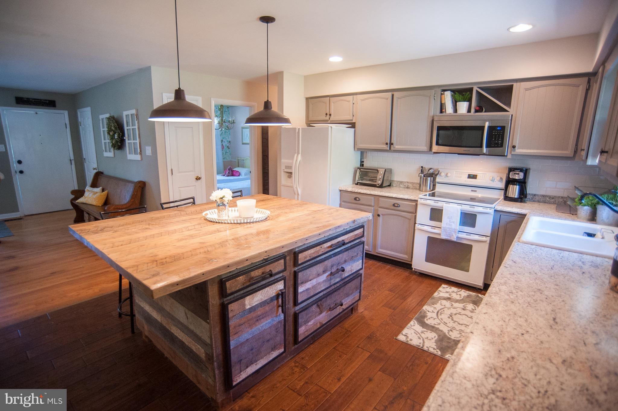 1611 Seward Road Chester, MD 21619 - Photo 6 of 27 Kitchen