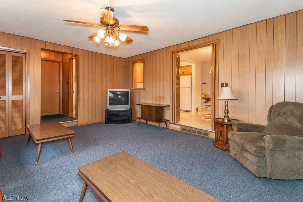 955 Learidge Road Cleveland, OH 44124 - Photo 15 of 35