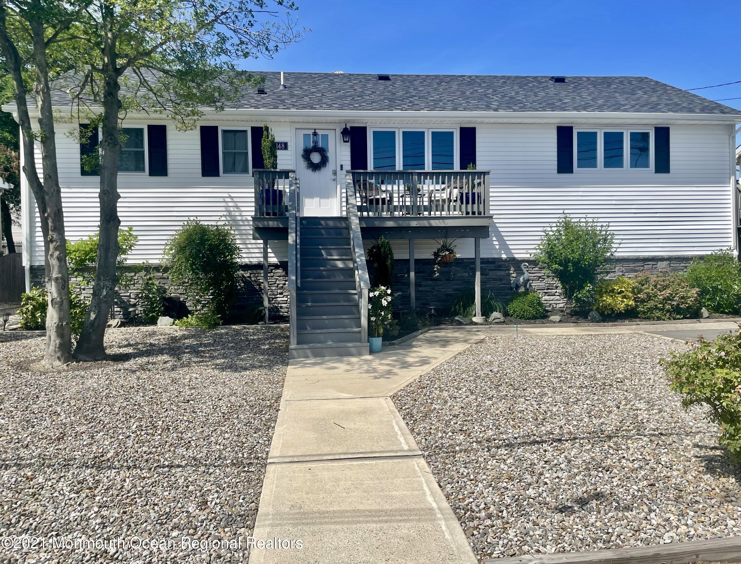 148 Pinewood Road Toms River, NJ 08753 - Photo 1 of 33 fullsizeoutput_14ec