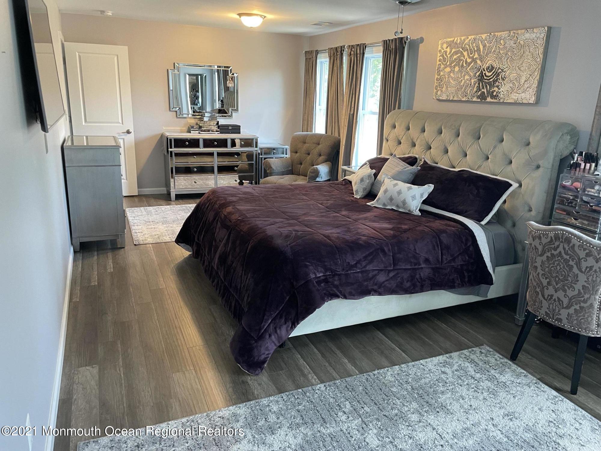 148 Pinewood Road Toms River, NJ 08753 - Photo 21 of 33 GBHvLmABTtmpoQkjMDchbw