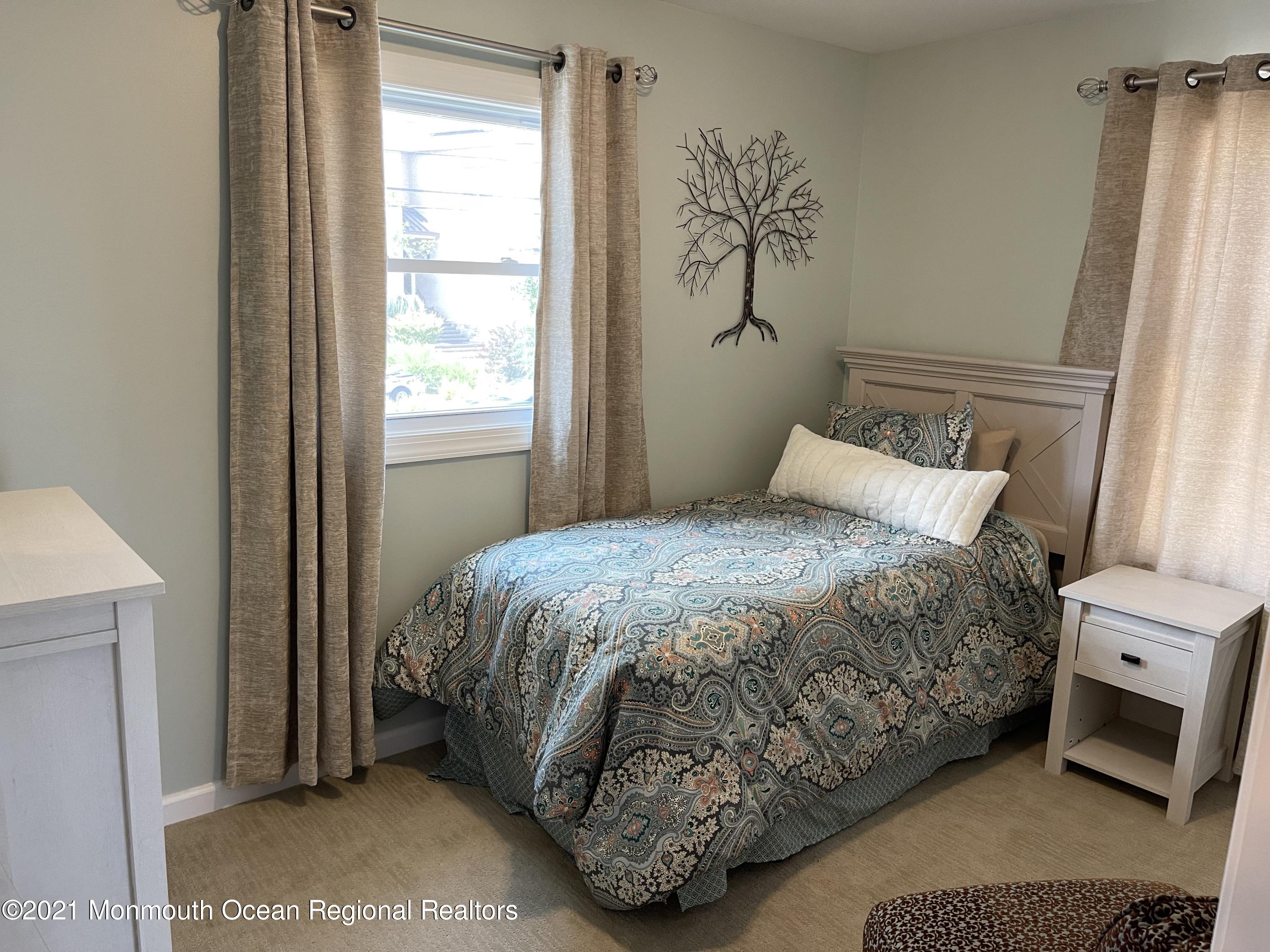 148 Pinewood Road Toms River, NJ 08753 - Photo 31 of 33 6RXwb0BKQ7+o085UHrGJUA