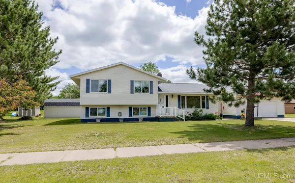 $188,000 | 118 Pine Street, Republic, MI 49879