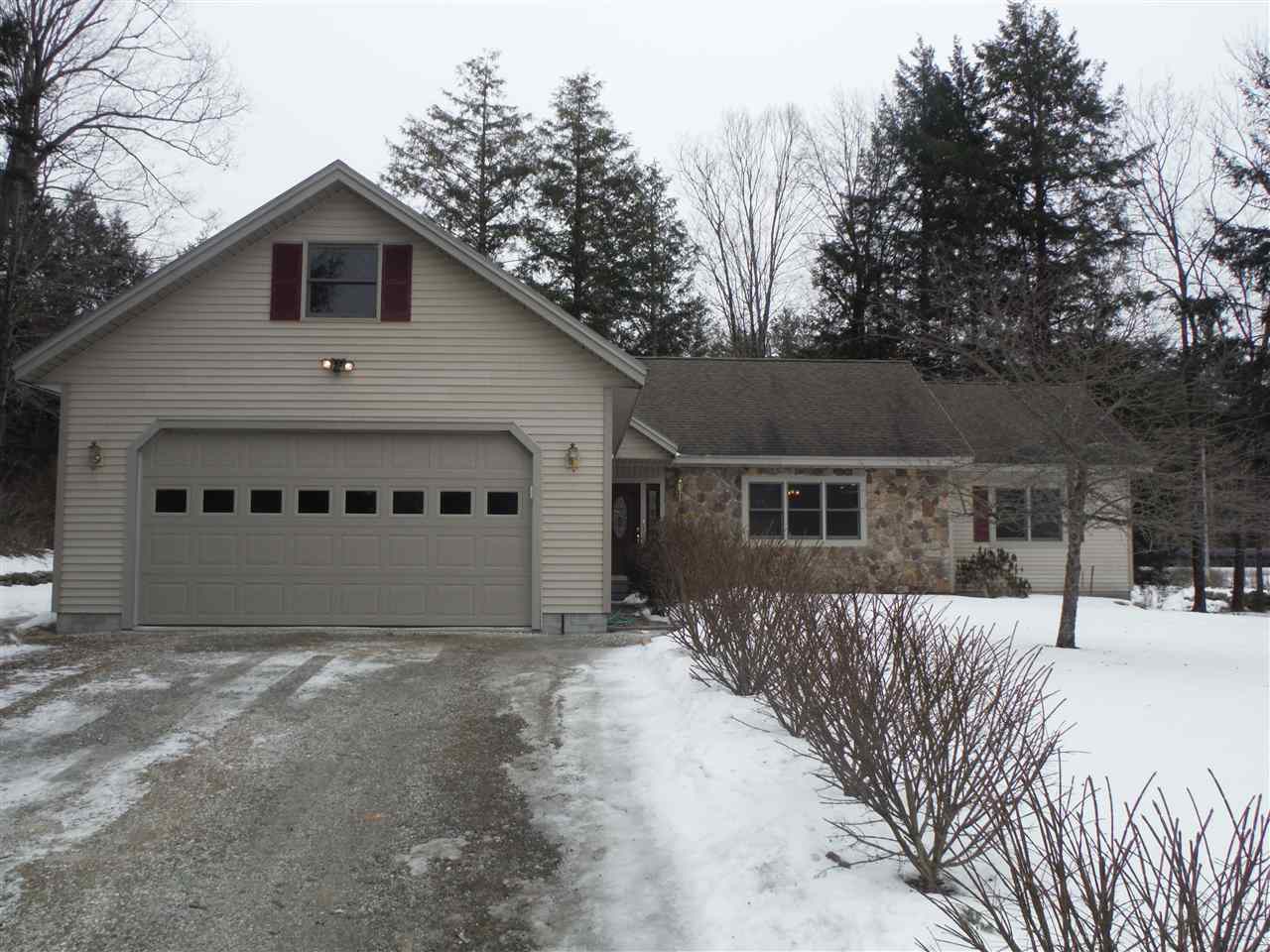 184 Amanda Drive Rutland Town, VT 05701 - Photo 1 of 31 Gallery Image 1