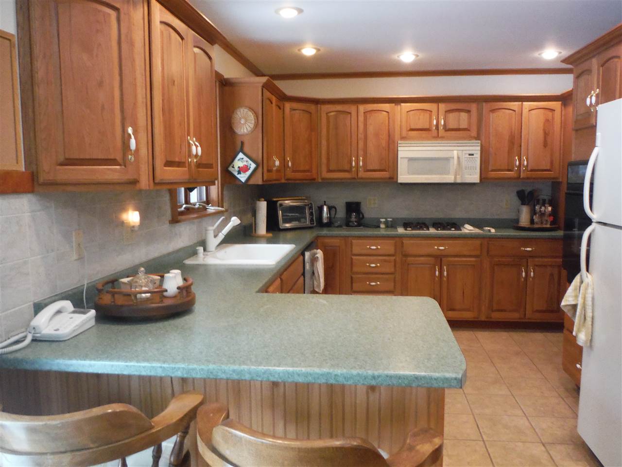184 Amanda Drive Rutland Town, VT 05701 - Photo 2 of 31 Gallery Image 2