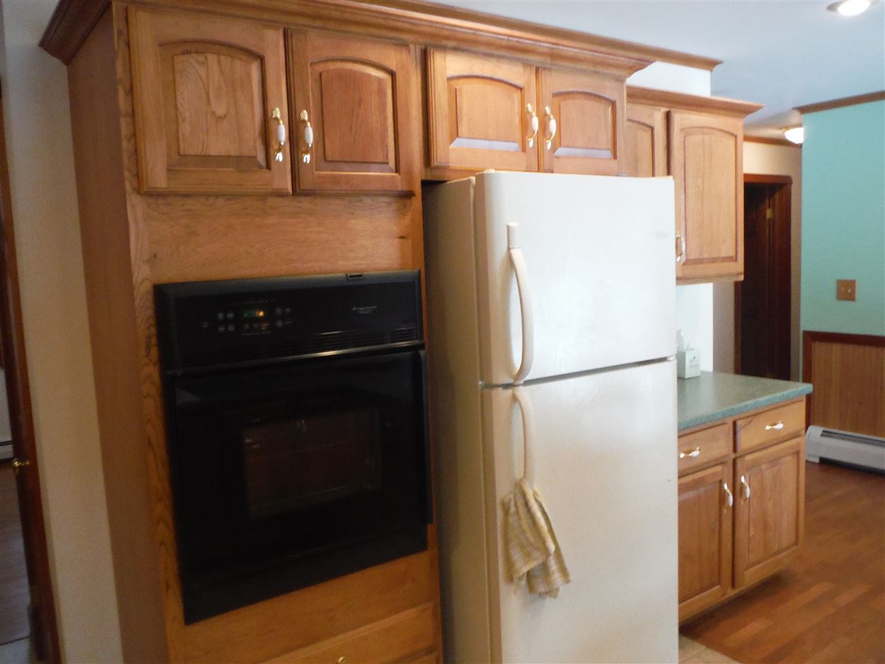 184 Amanda Drive Rutland Town, VT 05701 - Photo 3 of 31 Gallery Image 3