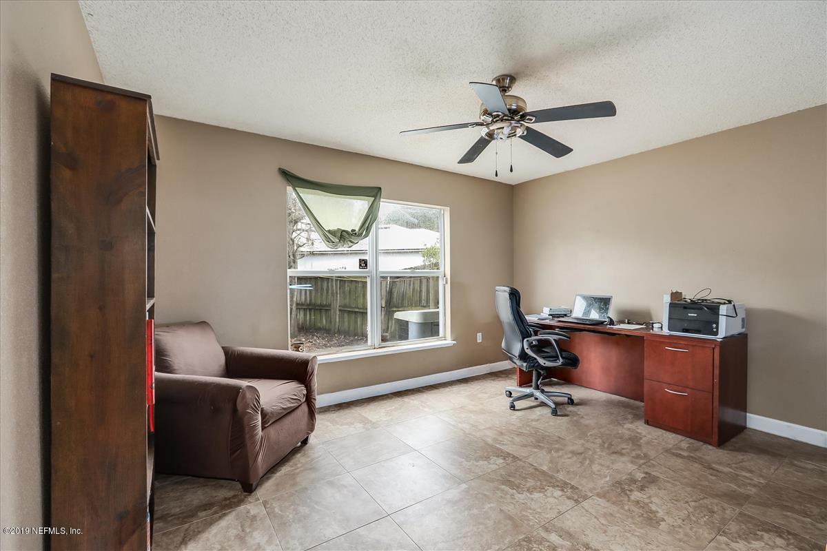 12452 Hickory Forest Road Jacksonville, FL 32226 - Photo 10 of 23 Bonus Room/Office (downstairs)