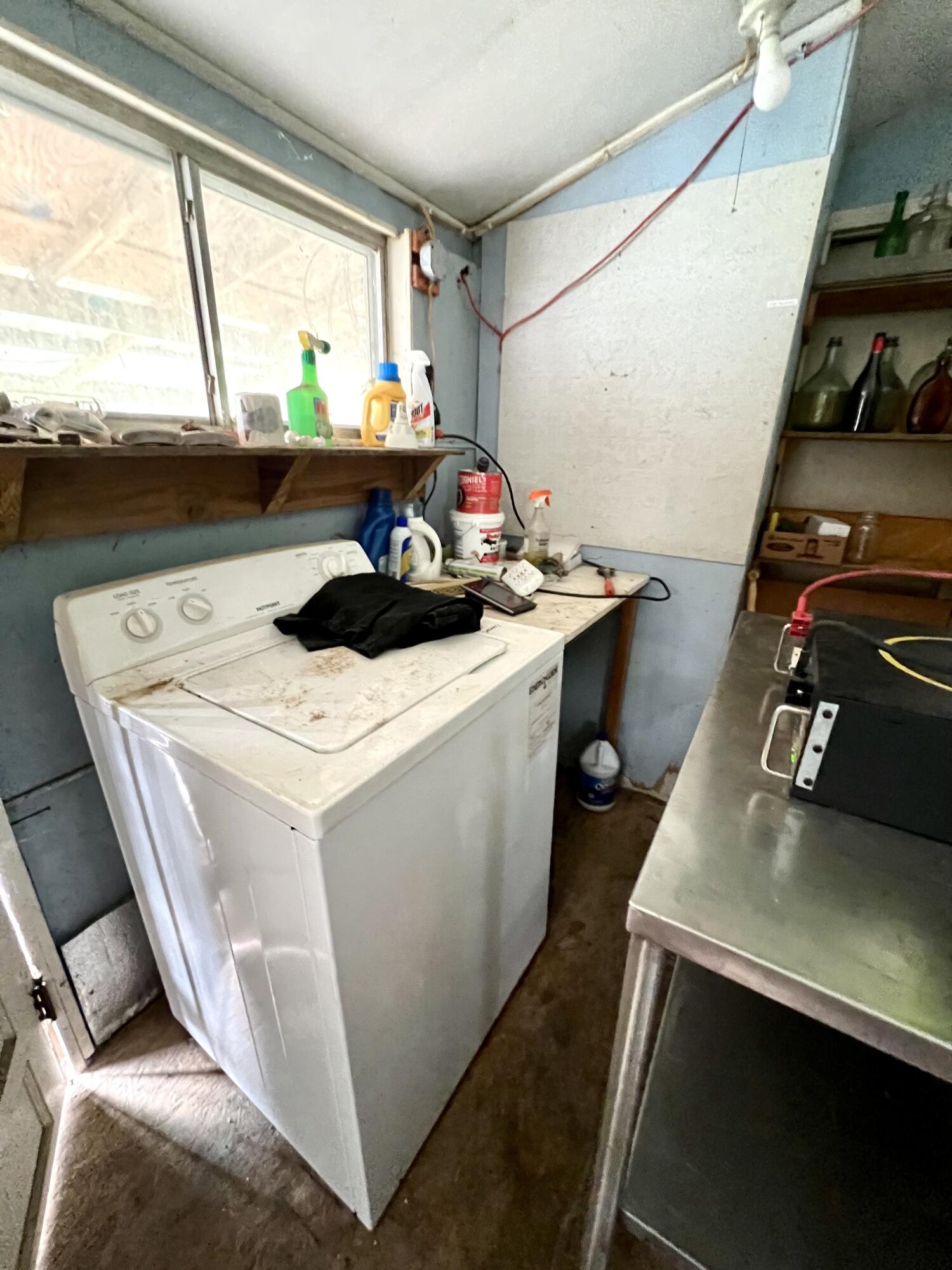 407 North Jenkins Road Rossville, GA 30741 - Photo 9 of 19 Laundry