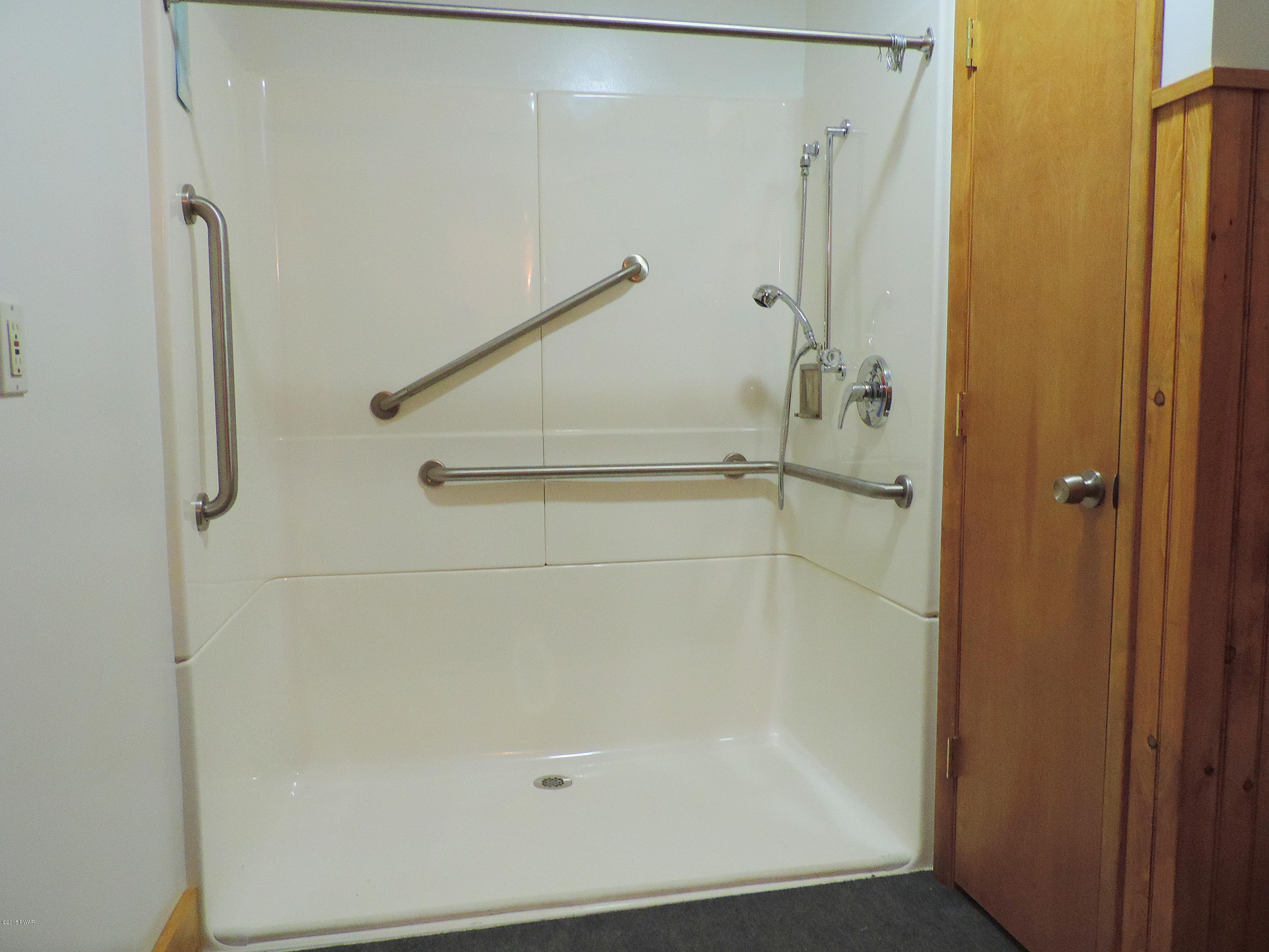 124 Kleinhans Road Hawley, PA 18428 - Photo 21 of 40