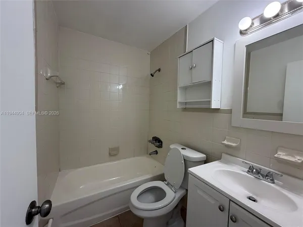 $1,350 | 59 West 26th Street, Unit 6, Hialeah, FL 33010