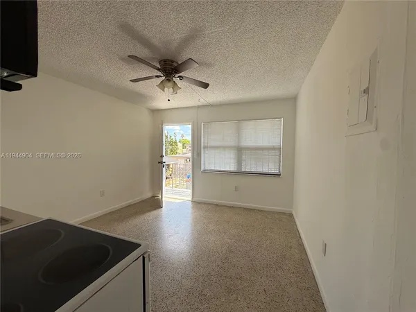 $1,350 | 59 West 26th Street, Unit 6, Hialeah, FL 33010