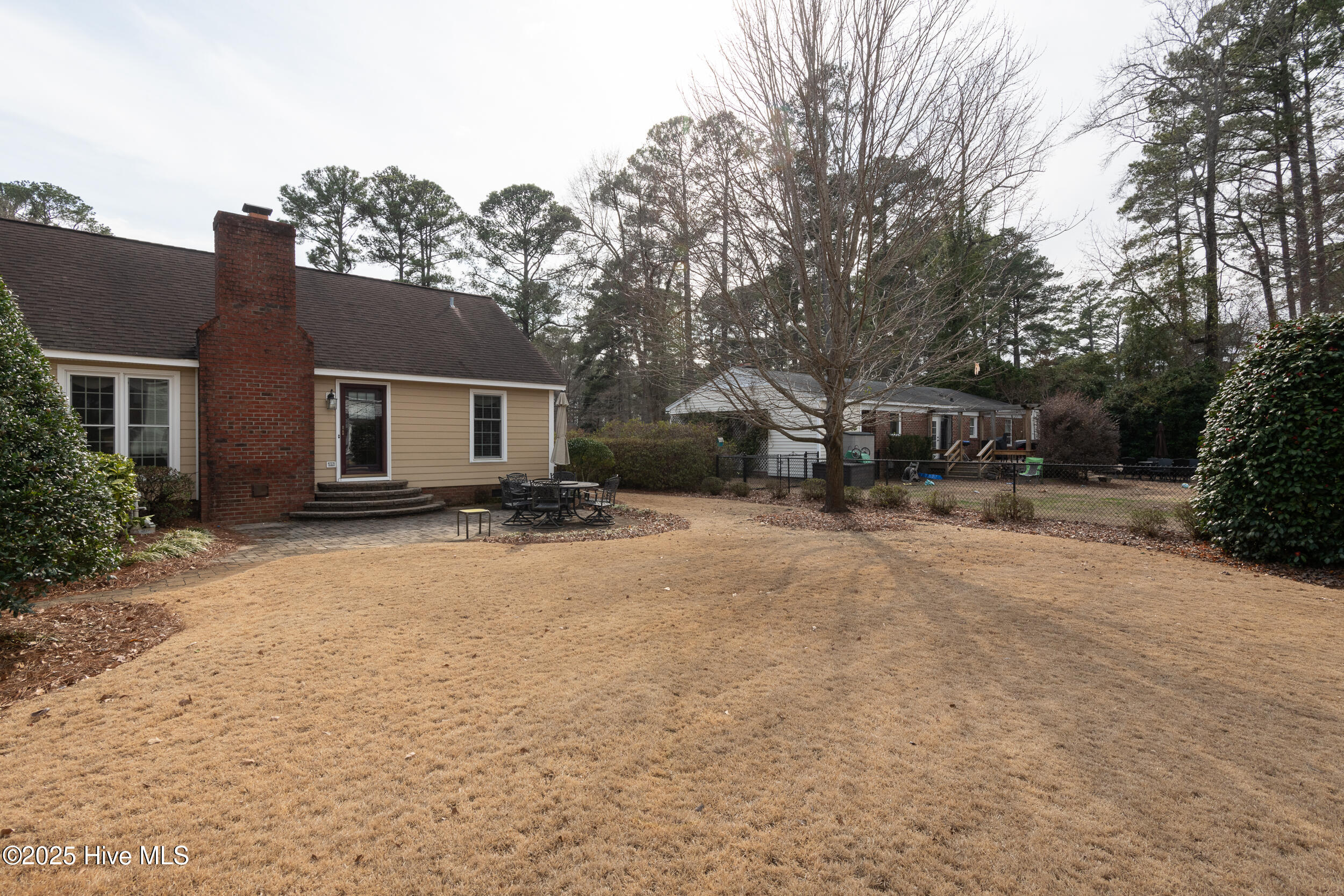209 Pinewood Road Greenville, NC 27858 - Photo 13 of 37 209_Pinewood-16