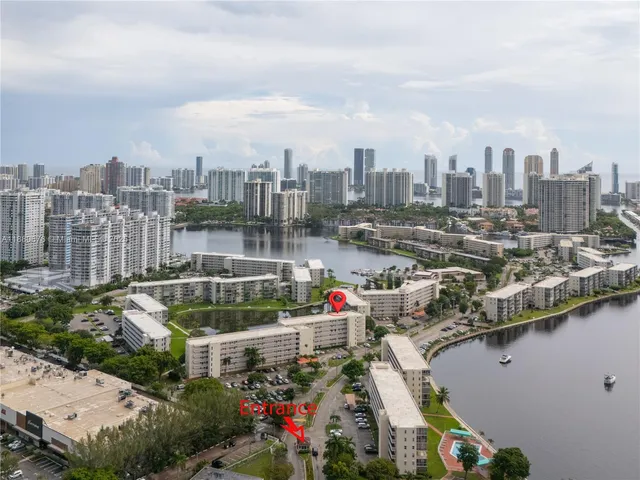 a view of a large building