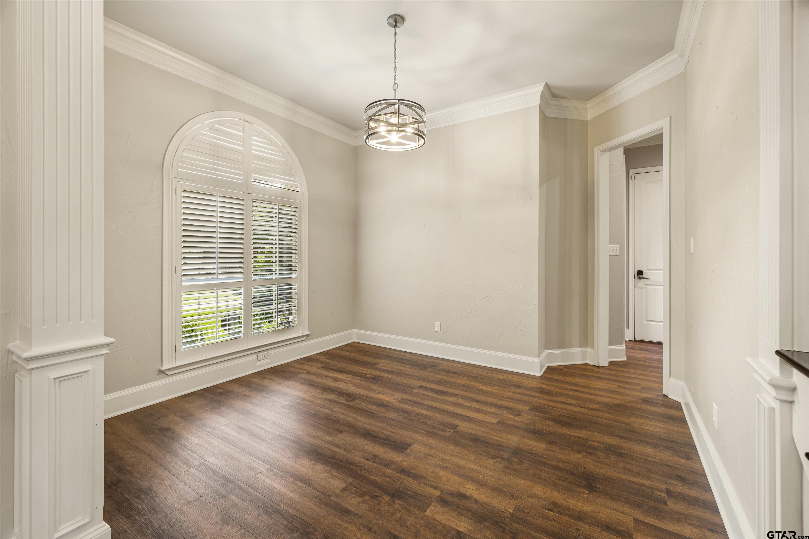 2317 Firestone Circle Tyler, TX 75703 - Photo 4 of 48