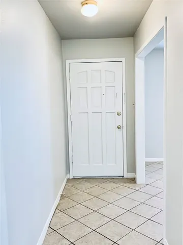 $1,450 | 225 Crest Hill Drive, Conroe, TX 77301