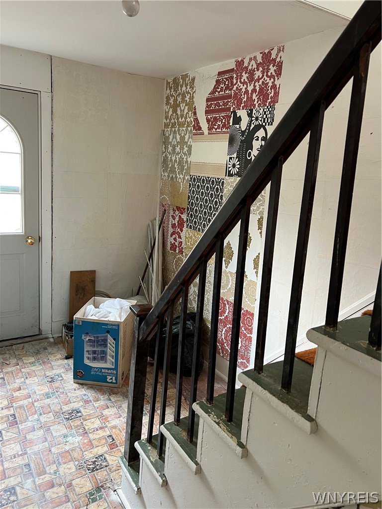 7259 Main Street Pike, NY 14066 - Photo 25 of 48
