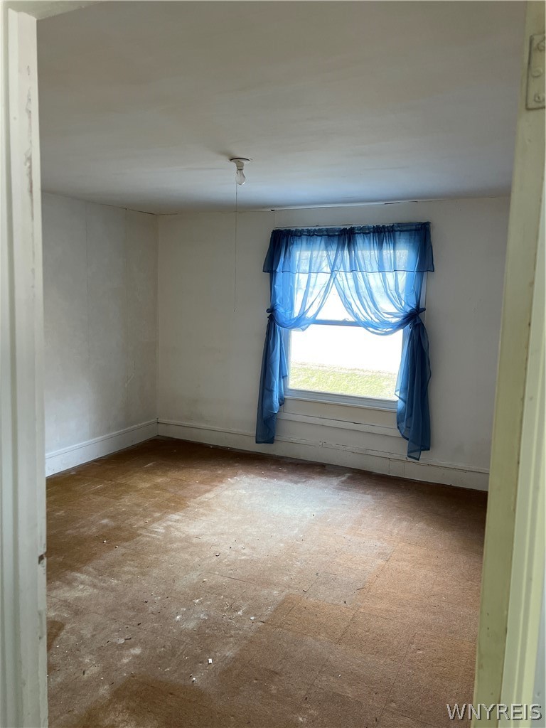 7259 Main Street Pike, NY 14066 - Photo 31 of 48