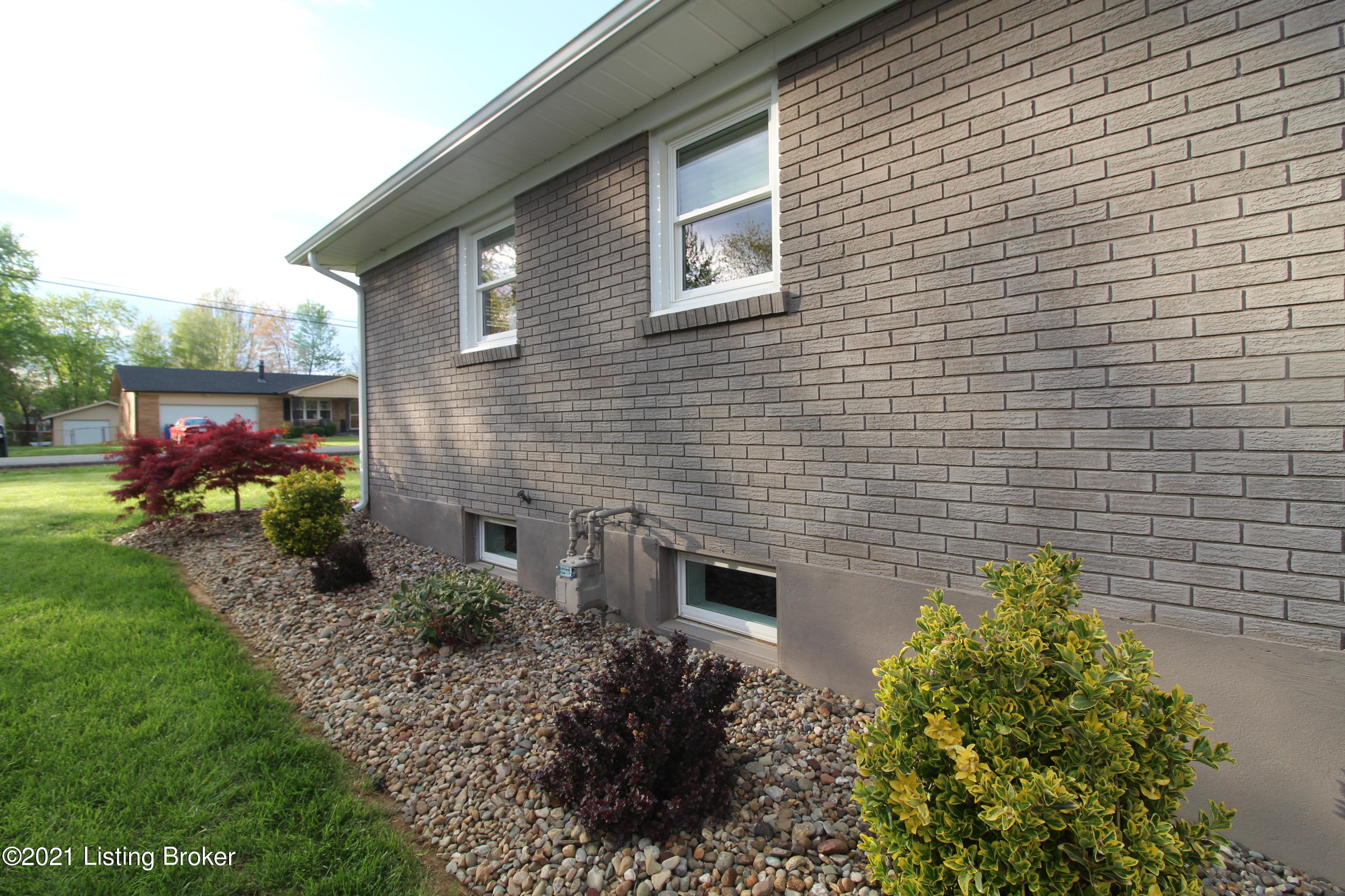 394 Stringer Lane Mount Washington, KY 40047 - Photo 52 of 59 026