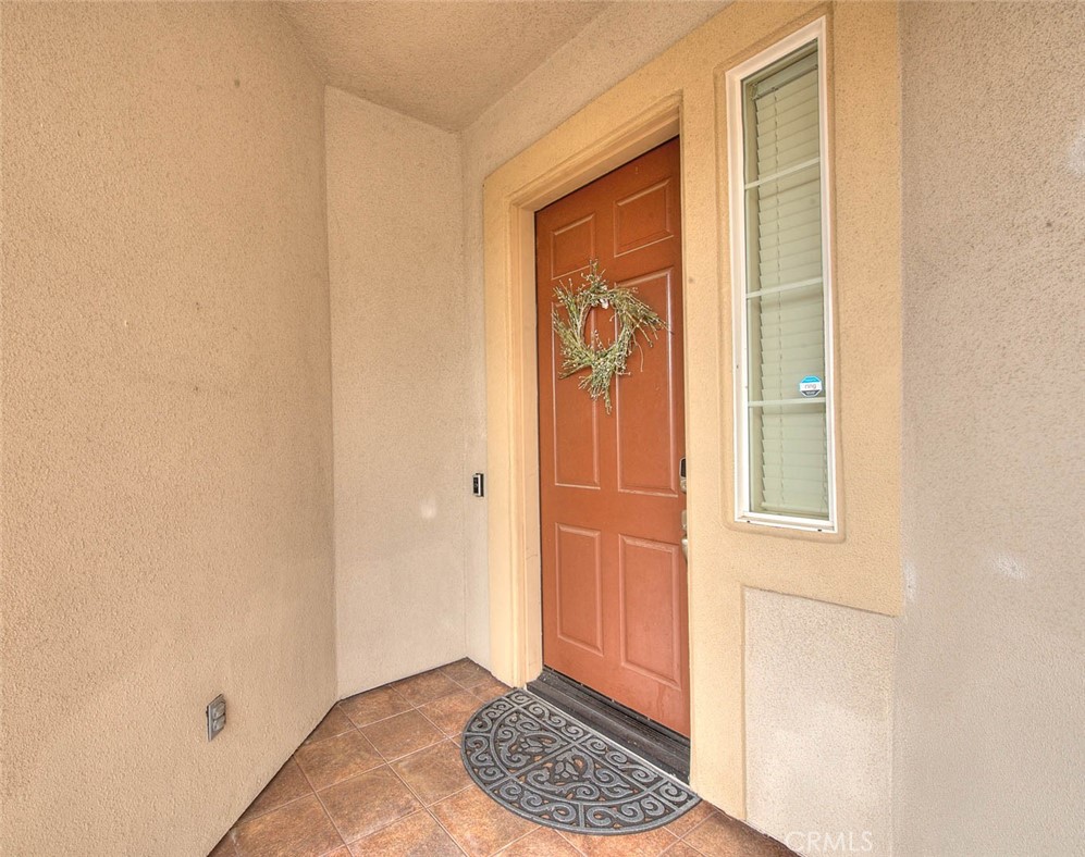 19360 Galloping Hill Road Apple Valley, CA 92308 - Photo 3 of 54